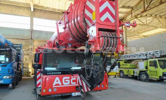 Buy Used Caterpillar 120 Red Truck in Agcabadi in Mil-Qarabax Buy Used Caterpillar 120 Red Truck in Agcabadi in Mil-Qarabax