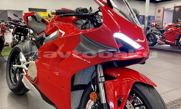 Buy Import Ducati Panigale Red Bike in Bilacari in Abseron Buy Import Ducati Panigale Red Bike in Bilacari in Abseron