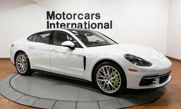 Buy Used Porsche Panamera White Car in Baki in Abseron