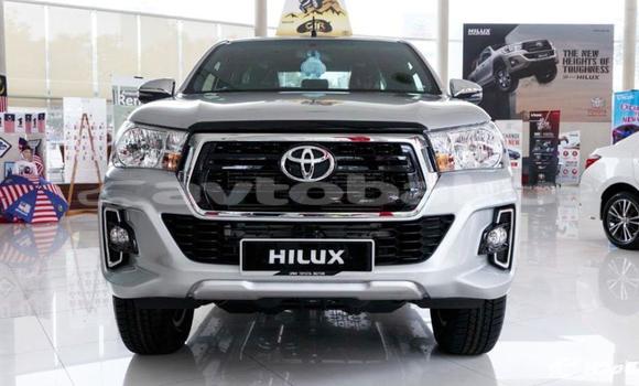 Buy Used Toyota HiAce Silver Truck in Agdam in Mil-Qarabax Buy Used Toyota HiAce Silver Truck in Agdam in Mil-Qarabax