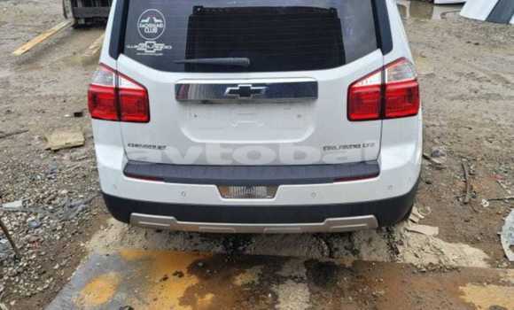 Buy Used Chevlolet Spin White Car in Import - Dubai in Abseron Buy Used Chevlolet Spin White Car in Import - Dubai in Abseron