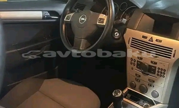 Buy Used Opel Astra Silver Car in Baki in Abseron Buy Used Opel Astra Silver Car in Baki in Abseron