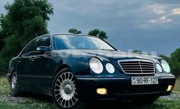 Buy Used Mercedes-Benz E-Classe Black Car in Baki in Abseron Buy Used Mercedes-Benz E-Classe Black Car in Baki in Abseron