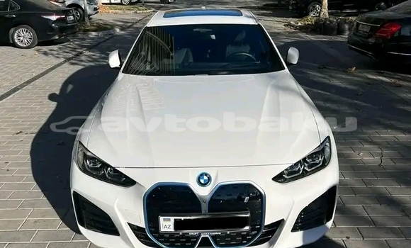 Buy Used BMW i8 White Car in Baki in Abseron