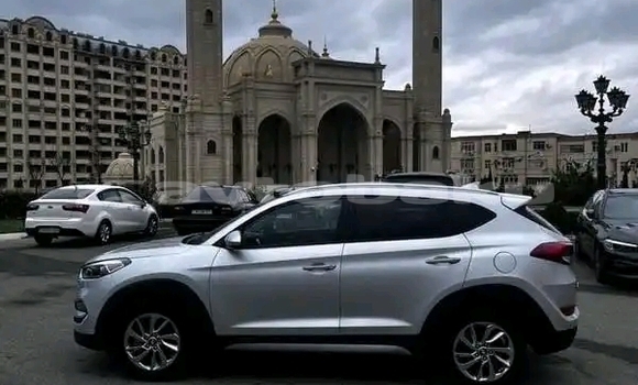 Buy Used Hyundai Tucson Silver Car in Baki in Abseron Buy Used Hyundai Tucson Silver Car in Baki in Abseron