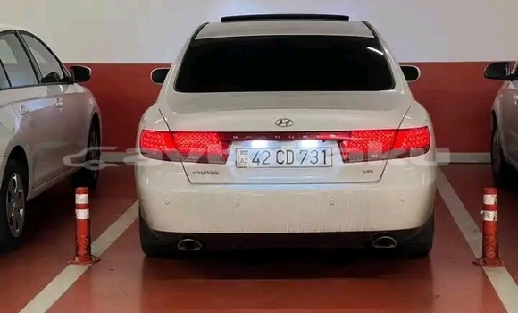 Buy Used Hyundai Grandeur White Car in Baki in Abseron Buy Used Hyundai Grandeur White Car in Baki in Abseron