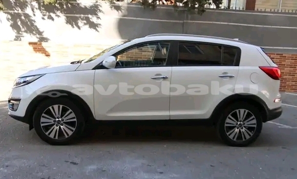 Buy Used Kia Sportage White Car in Baki in Abseron Buy Used Kia Sportage White Car in Baki in Abseron