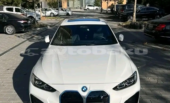 Buy Used BMW i3 White Car in Baki in Abseron Buy Used BMW i3 White Car in Baki in Abseron