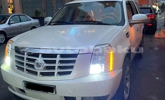 Buy Used Cadillac Escalade White Car in Agsu in Sirvan Buy Used Cadillac Escalade White Car in Agsu in Sirvan