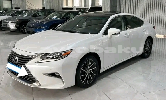 Buy Used Lexus ES 300 White Car in Lacin in Kalbacar Buy Used Lexus ES 300 White Car in Lacin in Kalbacar