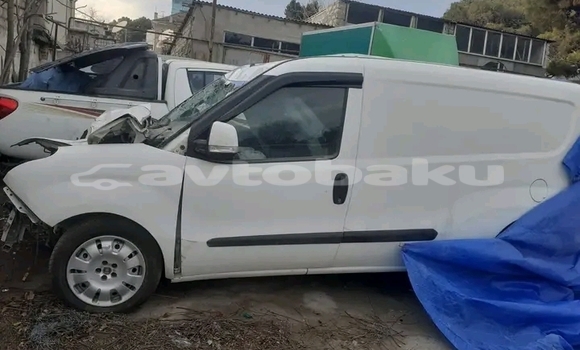 Buy Used Maserati Bora White Car in Balaxani in Abseron Buy Used Maserati Bora White Car in Balaxani in Abseron