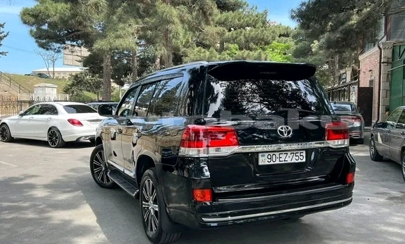 Buy Used Toyota Land Cruiser Black Car in Baki in Abseron Buy Used Toyota Land Cruiser Black Car in Baki in Abseron