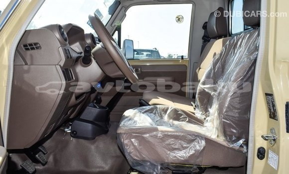 Buy Import Toyota Land Cruiser Beige Car in Import - Dubai in Abseron Buy Import Toyota Land Cruiser Beige Car in Import - Dubai in Abseron