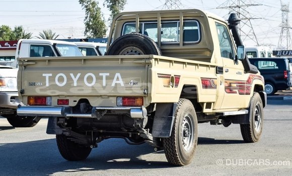Buy Import Toyota Land Cruiser Beige Car in Import - Dubai in Abseron Buy Import Toyota Land Cruiser Beige Car in Import - Dubai in Abseron