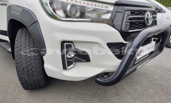 Buy Used Toyota Hilux White Car in Agstafa in Qazax Buy Used Toyota Hilux White Car in Agstafa in Qazax