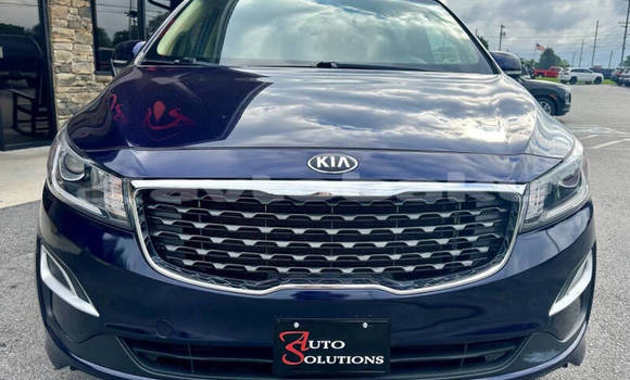 Buy Used Kia Sedona Blue Car in Agstafa in Qazax Buy Used Kia Sedona Blue Car in Agstafa in Qazax