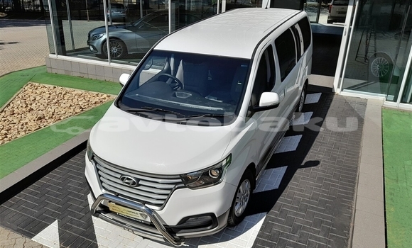 Buy Used Hyundai H1 White Car in Quba in Xacmaz Buy Used Hyundai H1 White Car in Quba in Xacmaz