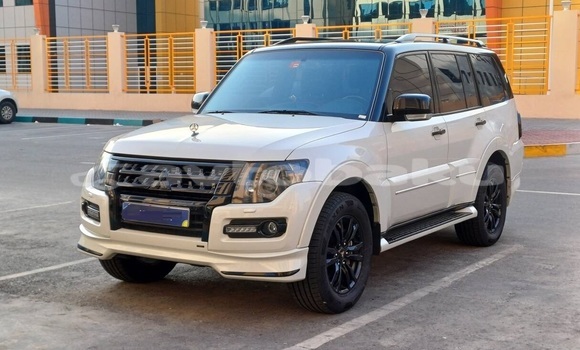 Buy Used Mitsubishi Pajero White Car in Agstafa in Qazax Buy Used Mitsubishi Pajero White Car in Agstafa in Qazax