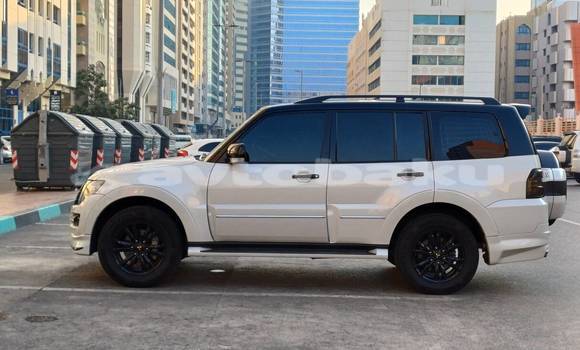 Buy Used Mitsubishi Pajero White Car in Agstafa in Qazax Buy Used Mitsubishi Pajero White Car in Agstafa in Qazax