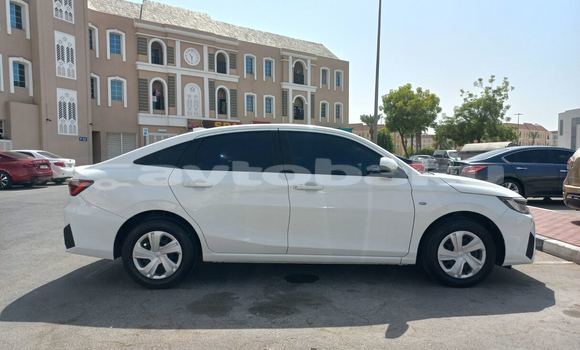Buy Used Toyota Yaris White Car in Agstafa in Qazax Buy Used Toyota Yaris White Car in Agstafa in Qazax
