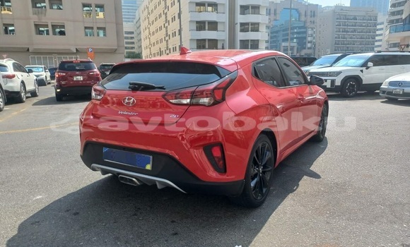 Buy Used Hyundai Veloster Red Car in Daskasan in Ganca Buy Used Hyundai Veloster Red Car in Daskasan in Ganca
