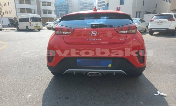 Buy Used Hyundai Veloster Red Car in Daskasan in Ganca Buy Used Hyundai Veloster Red Car in Daskasan in Ganca