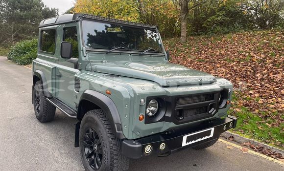 Buy Used Land Rover Defender Green Car in Baki in Abseron Buy Used Land Rover Defender Green Car in Baki in Abseron