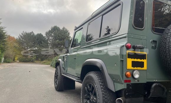 Buy Used Land Rover Defender Green Car in Baki in Abseron Buy Used Land Rover Defender Green Car in Baki in Abseron