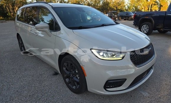 Buy Used Chrysler Pacifica White Car in Xocavand in Nagorni-Qarabax Buy Used Chrysler Pacifica White Car in Xocavand in Nagorni-Qarabax