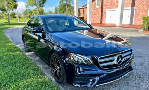 Buy Used Mercedes-Benz E–Class Blue Car in Astara in Lankaran Buy Used Mercedes-Benz E–Class Blue Car in Astara in Lankaran