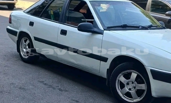 Buy Used Toyota Camry White Car in Ali Bayramli in Mugan-Salyan Buy Used Toyota Camry White Car in Ali Bayramli in Mugan-Salyan