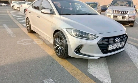 Buy Used Hyundai Elantra White Car in Ali Bayramli in Mugan-Salyan Buy Used Hyundai Elantra White Car in Ali Bayramli in Mugan-Salyan