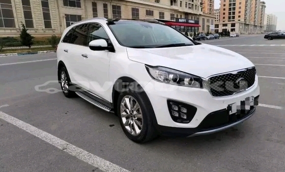 Buy Used Kia Sorento White Car in Ali Bayramli in Mugan-Salyan Buy Used Kia Sorento White Car in Ali Bayramli in Mugan-Salyan