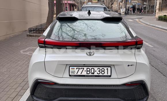 Buy Used Toyota C-HR White Car in Baki in Abseron Buy Used Toyota C-HR White Car in Baki in Abseron