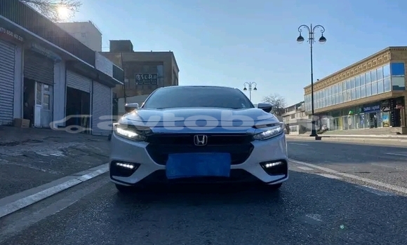 Buy Used Honda Insight White Car in Ali Bayramli in Mugan-Salyan Buy Used Honda Insight White Car in Ali Bayramli in Mugan-Salyan