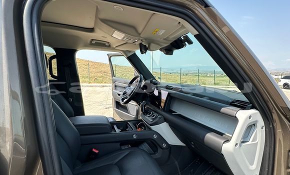 Buy Used Land Rover Defender Brown Car in Tartar in Mil-Qarabax Buy Used Land Rover Defender Brown Car in Tartar in Mil-Qarabax