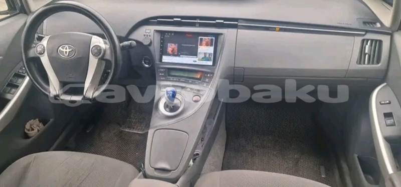 Big with watermark toyota prius abseron alat 4678