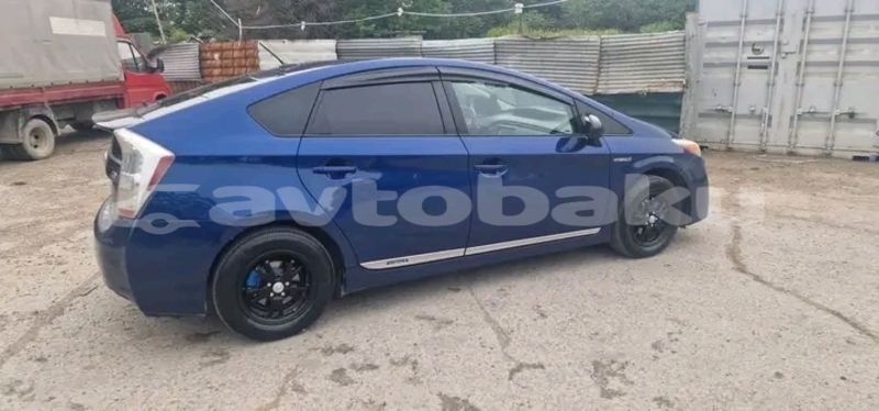 Big with watermark toyota prius abseron alat 4678