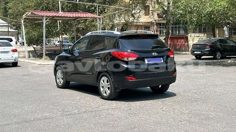 Big with watermark toyota ist abseron alat 4679