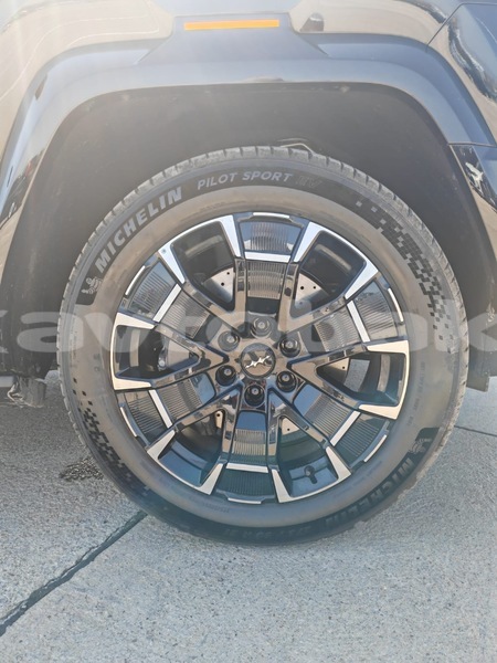 Big with watermark byd f8 abseron baki 4697