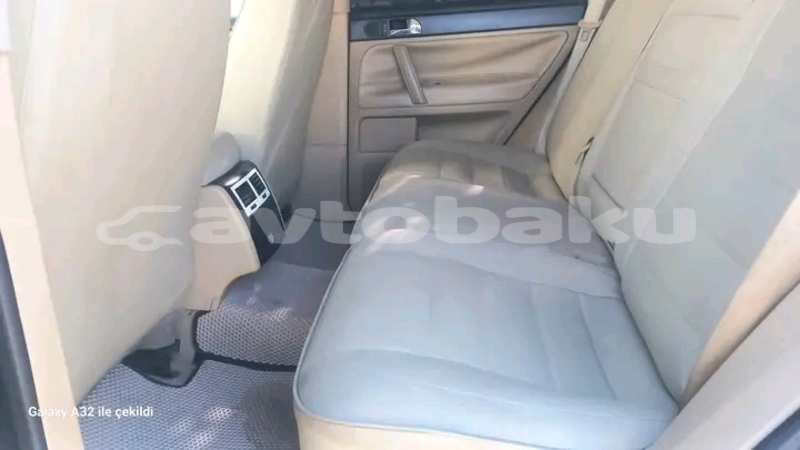 Big with watermark volkswagen touareg abseron alat 4700