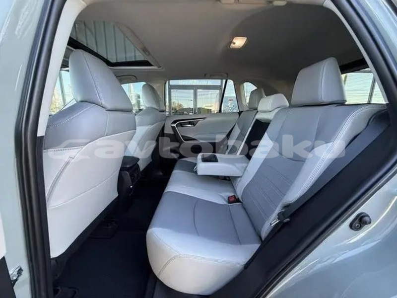 Big with watermark toyota rav4 qazax agstafa 4768