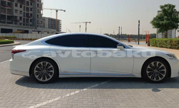 Buy Used Lexus LS White Car in Kurdamir in Sirvan Buy Used Lexus LS White Car in Kurdamir in Sirvan