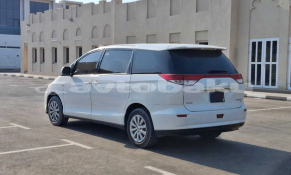 Buy Used Toyota Previa White Car in Fuzuli in Priaraks Buy Used Toyota Previa White Car in Fuzuli in Priaraks
