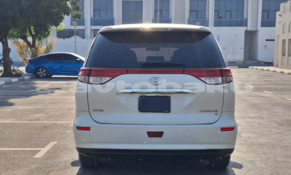 Buy Used Toyota Previa White Car in Fuzuli in Priaraks Buy Used Toyota Previa White Car in Fuzuli in Priaraks