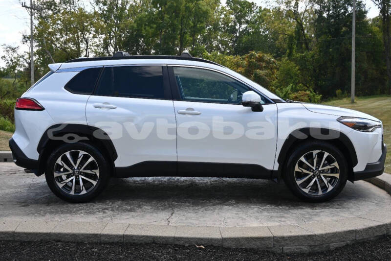 Big with watermark toyota corolla cross ganca ganca 4813