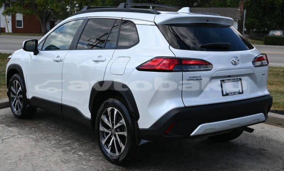 Buy Used Toyota Corolla Cross White Car in Ganca in Ganca Buy Used Toyota Corolla Cross White Car in Ganca in Ganca