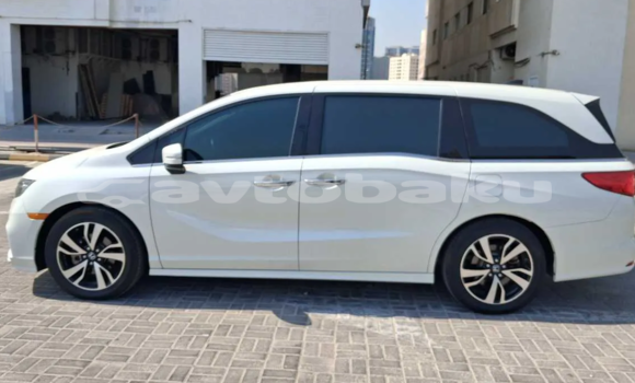 Buy Used Honda Odyssey White Car in Baki in Abseron Buy Used Honda Odyssey White Car in Baki in Abseron