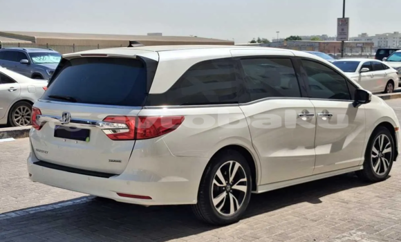 Buy Used Honda Odyssey White Car in Baki in Abseron Buy Used Honda Odyssey White Car in Baki in Abseron
