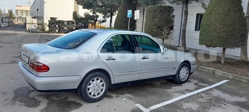 Big with watermark mercedes benz e class abseron sumqayit 4821